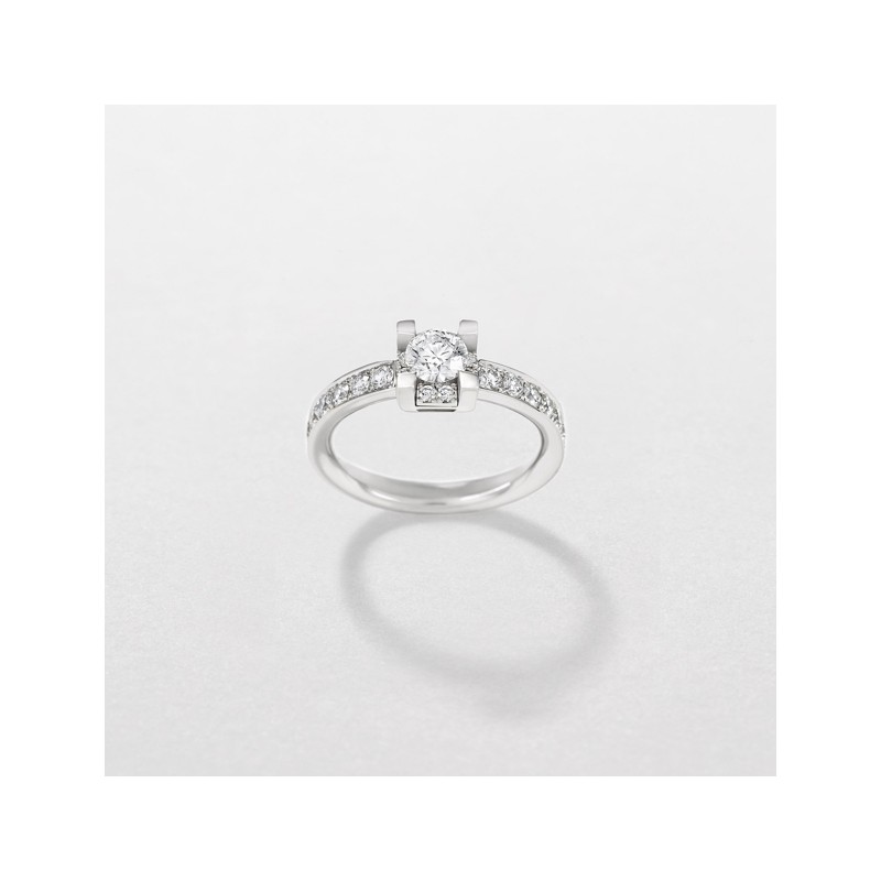 Anello con diamante (BRW: 0.56)